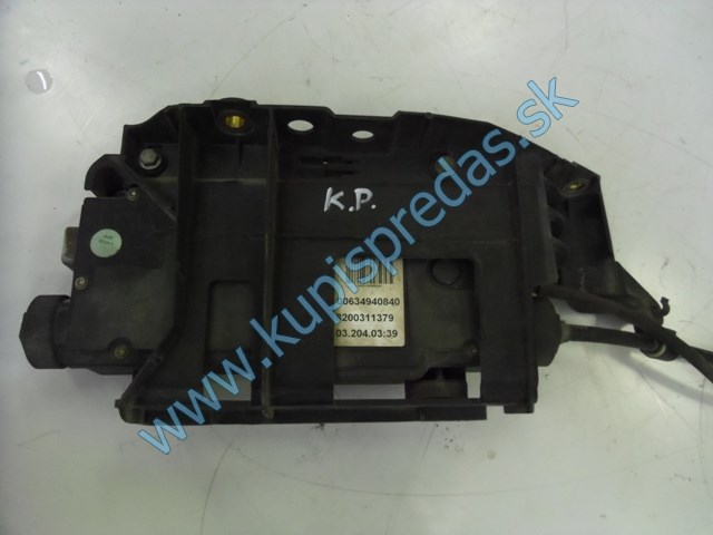 elektronická ručná brzda na renault scénic 2